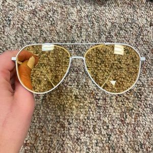 Womes Diff Eyewear Yellow and White Aviator Sunglasses